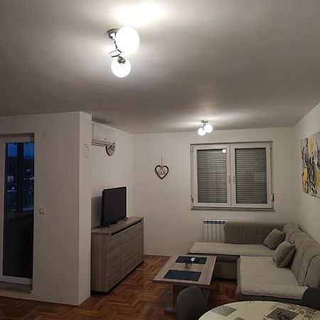 S&D Apartman Lukavica Εξωτερικό φωτογραφία