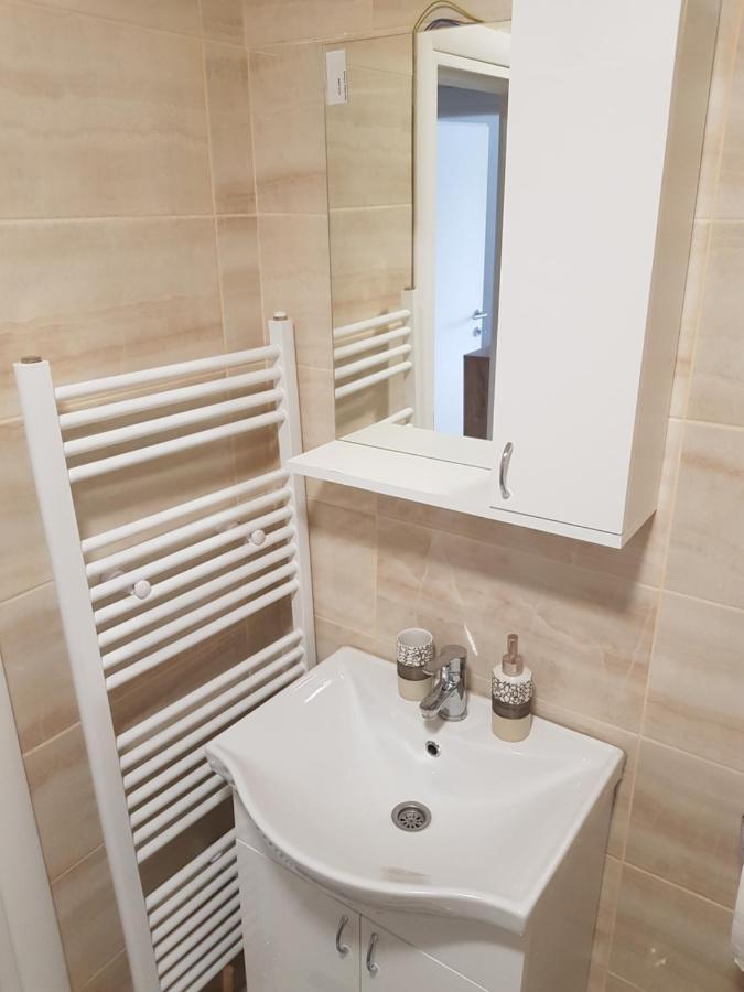 S&D Apartman Lukavica Εξωτερικό φωτογραφία